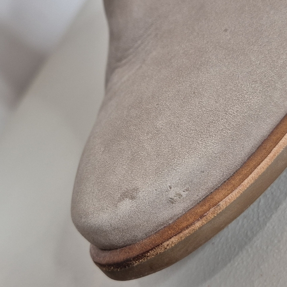 Paul Green Dallas Soft Sand Suede Side Zip Ankle Strap Detail Bootie - Size 8 - Picture 15 of 16